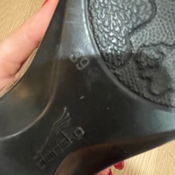 Y2K Clogs! - Picture 5 of 5